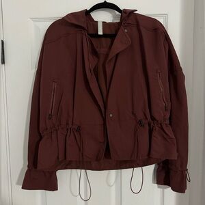 ATHLETA LIGHT JACKET SIZE M